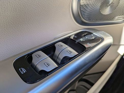 New 2026 Mercedes-Benz C 300 Sedan image 25