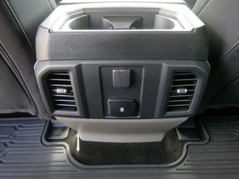 Used 2019 Ford F150 XL w/ Equipment Group 101A Mid AWD/4WD image 15