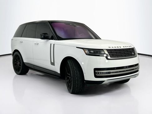 Certified 2023 Land Rover Range Rover SE AWD/4WD image 3