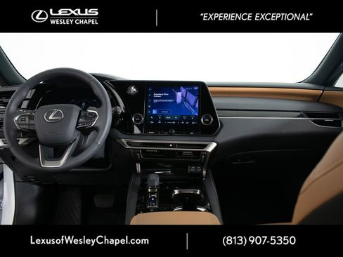 Used 2025 Lexus RX 350 FWD w/ Accessory Package image 28