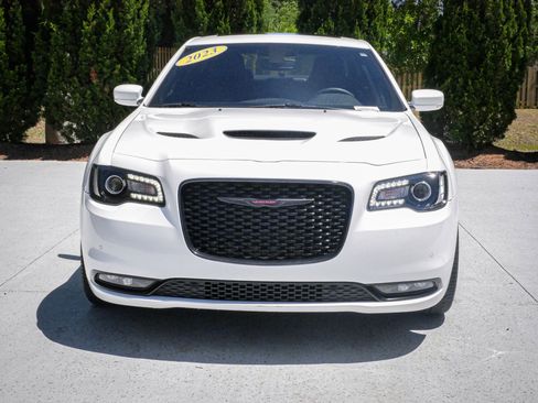 Used 2023 Chrysler 300 S RWD image 3