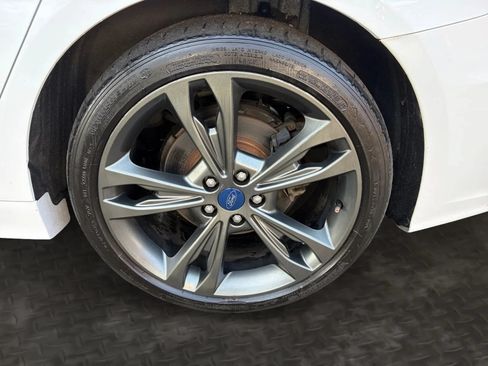 Used 2020 Ford Fusion Titanium AWD/4WD image 42