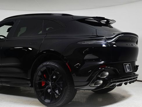 New 2026 Aston Martin DBX S image 25
