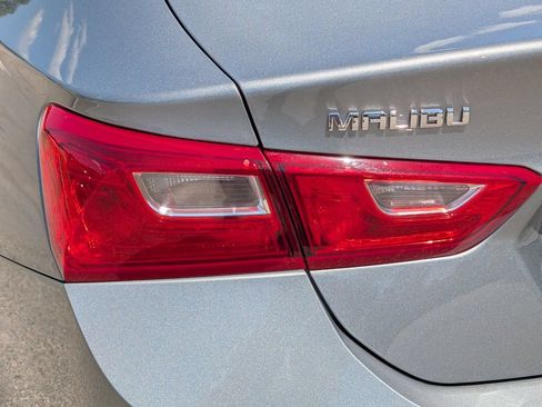 Used 2023 Chevrolet Malibu LT FWD image 13