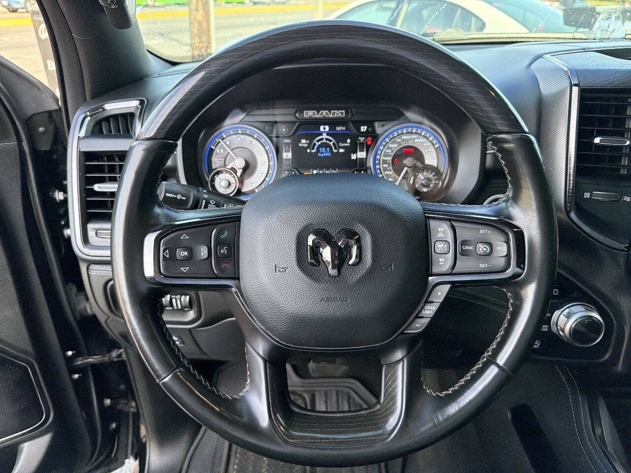 Used 2022 RAM 1500 Limited AWD/4WD image 36