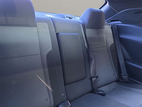 Used 2015 Dodge Challenger R/T w/ Quick Order Package 28B R/T image 17