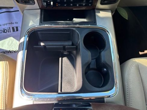 Used 2016 RAM 1500 Laramie w/ Convenience Group AWD/4WD image 22