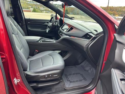 Used 2023 Buick Enclave Essence w/ Experience Buick Package image 20