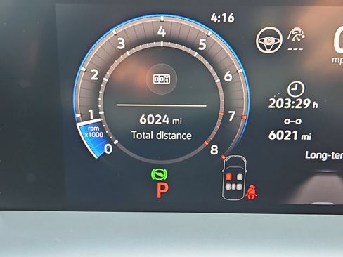 Certified 2026 Volkswagen Tiguan SE R-Line AWD/4WD image 14
