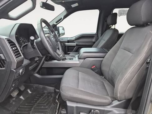 Used 2018 Ford F150 XLT w/ Equipment Group 302A Luxury AWD/4WD image 11