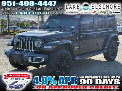 Used 2023 Jeep Wrangler Unlimited Sahara AWD/4WD image 1