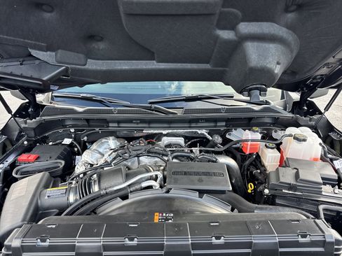 New 2026 GMC Sierra 2500 SLE w/ Preferred Package image 10