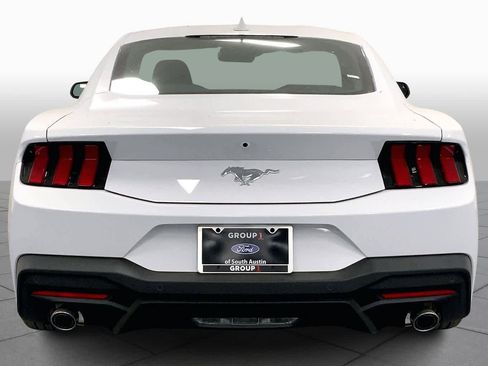 New 2026 Ford Mustang Coupe image 5