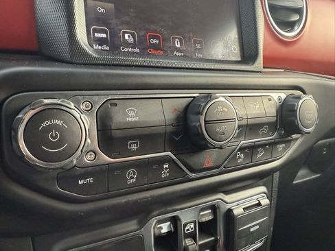 Used 2020 Jeep Wrangler Unlimited Rubicon image 24