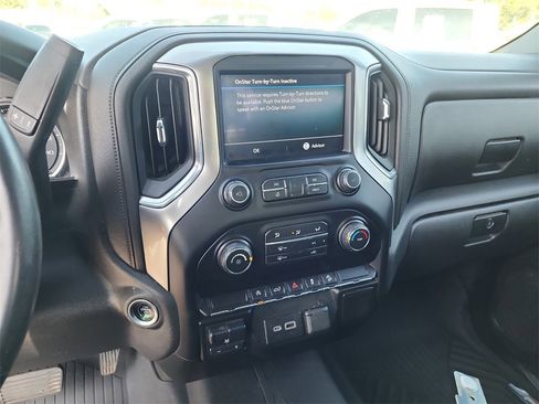 Used 2020 Chevrolet Silverado 1500 LT Trail Boss image 19