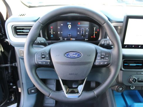 New 2026 Ford Maverick XLT w/ XLT Luxury Package FWD image 4