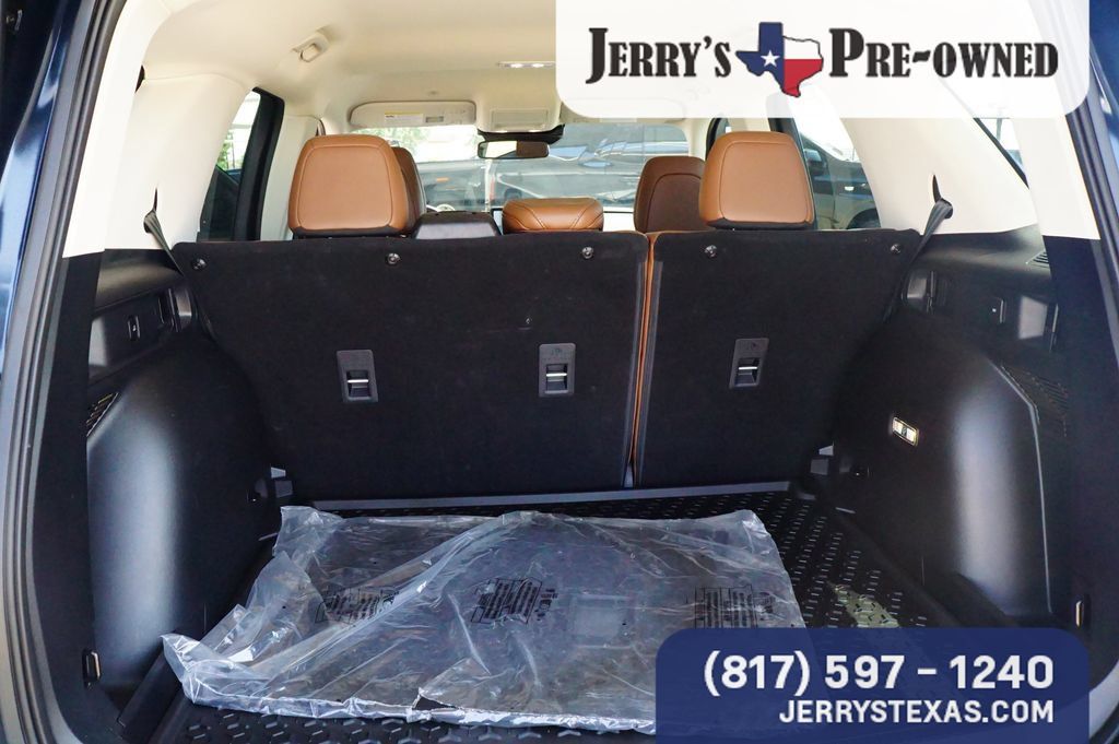 Used 2023 Ford Bronco Sport Outer Banks w/ Tech Package AWD/4WD image 22
