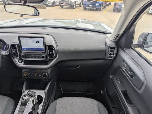 Used 2024 Ford Bronco Sport Big Bend w/ Convenience Package AWD/4WD image 4