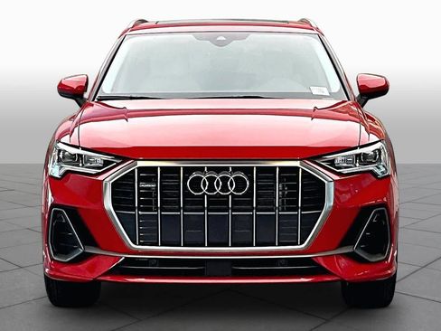 Certified 2025 Audi Q3 2.0T Premium Plus w/ Premium Plus Package AWD/4WD image 4
