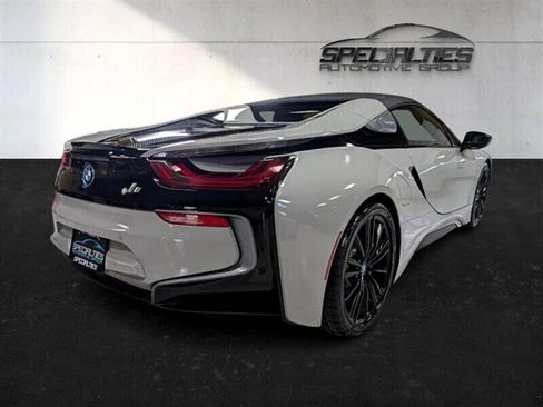 Used 2019 BMW i8 Roadster image 9