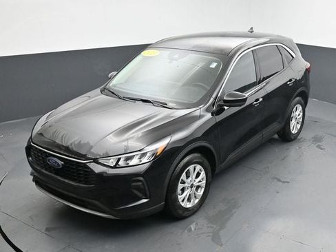 Used 2023 Ford Escape Active w/ Tech Pack #2 AWD/4WD image 21