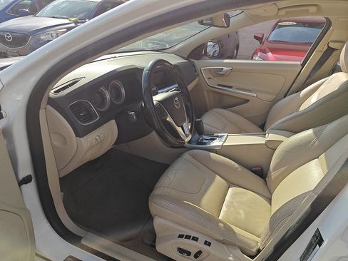 Used 2012 Volvo S60 T5 FWD image 14