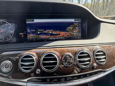 Used 2020 Mercedes-Benz S 560 4MATIC Sedan image 59