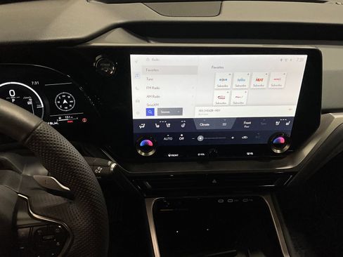 Used 2024 Lexus TX 500h AWD w/ Technology Package image 6