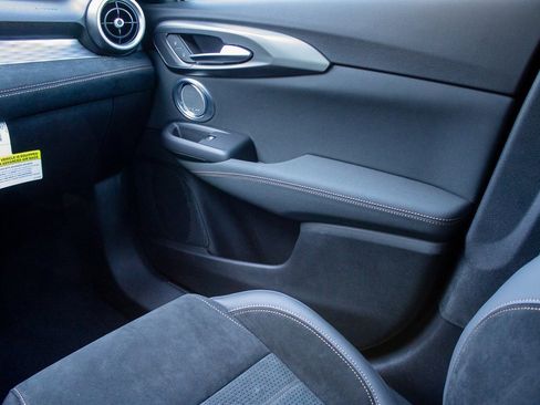 New 2025 Alfa Romeo Tonale image 20