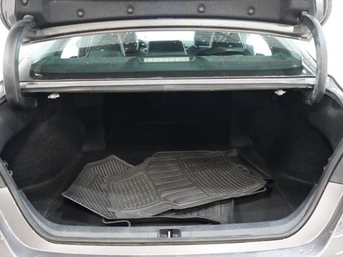 Used 2023 Toyota Camry SE image 31