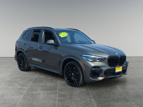 Used 2022 BMW X5 xDrive40i w/ M Sport Package image 7