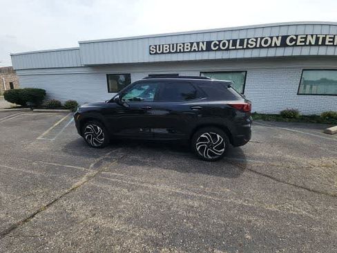 Used 2024 Chevrolet TrailBlazer RS w/ Convenience Package AWD/4WD image 28