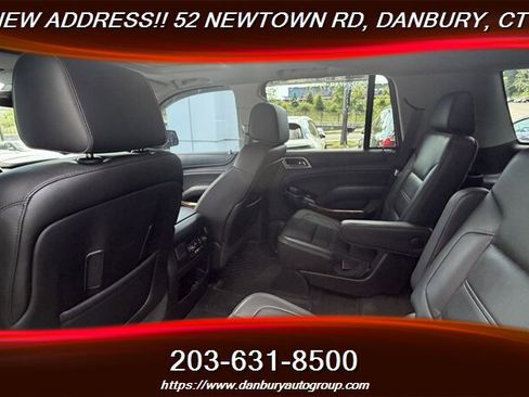 Used 2015 GMC Yukon Denali w/ Touring Package AWD/4WD image 28