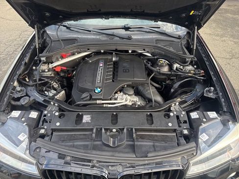 Used 2018 BMW X4 M40i image 32