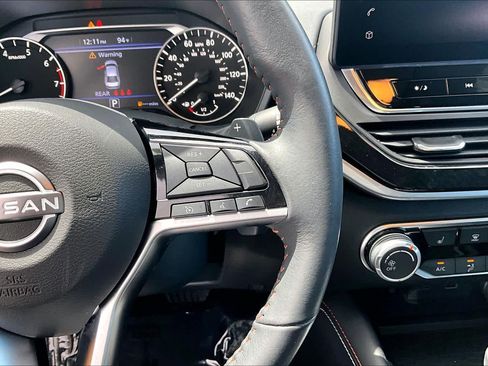 Certified 2024 Nissan Altima 2.5 SR w/ SR Premium Package FWD image 25