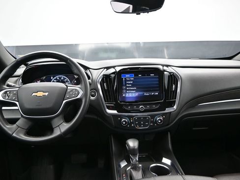 Used 2023 Chevrolet Traverse High Country image 19