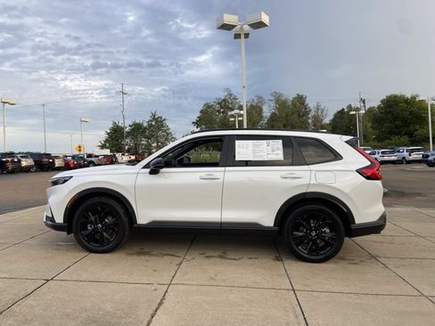 Used 2026 Honda CR-V Sport Touring image 7
