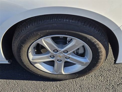 Used 2025 Chevrolet Malibu LS w/ Driver Confidence Package image 20