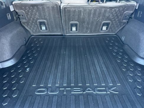 Used 2021 Subaru Outback Premium AWD/4WD image 15