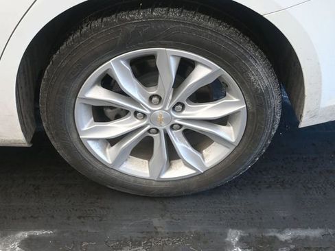 Used 2025 Chevrolet Malibu LT image 15