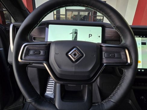 Used 2024 Rivian R1S Adventure image 21