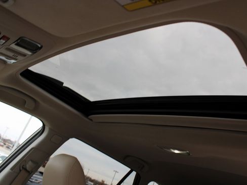 Used 2019 Subaru Outback 2.5i Limited w/ Popular Package #2 image 19