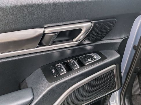 Used 2024 Kia Telluride S w/ S Sunroof Package FWD image 14