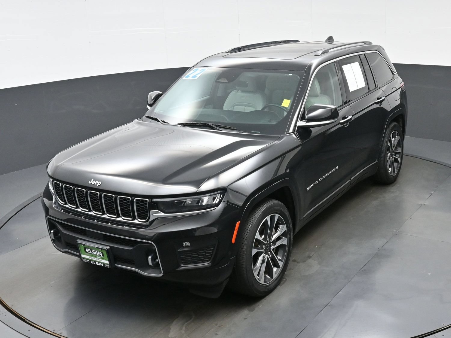 Used 2022 Jeep Grand Cherokee Overland AWD/4WD image 37
