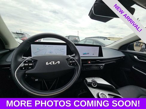 Used 2024 Kia EV6 Light AWD/4WD image 9