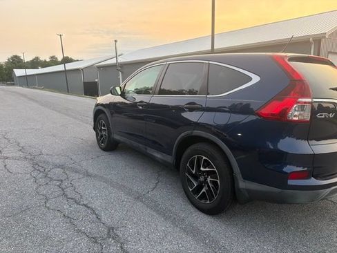 Used 2016 Honda CR-V SE image 3
