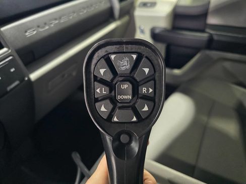 Used 2017 Ford F250 XL w/ STX Appearance Package image 11