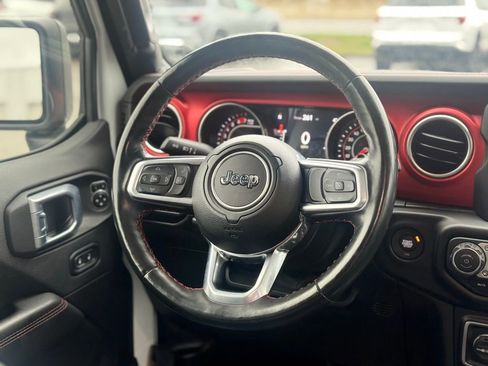 Used 2021 Jeep Wrangler Unlimited Rubicon w/ Uconnect 4C Nav & Sound Group image 14