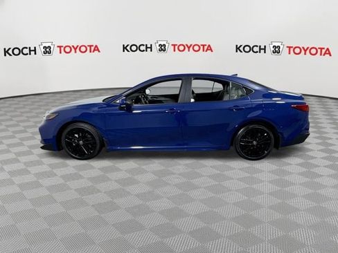 New 2026 Toyota Camry SE image 6