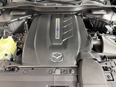 Used 2024 MAZDA CX-90 Plug-In Hybrid w/ Preferred AWD/4WD image 25